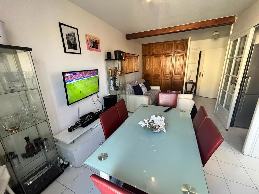 Appartement Coeur De St Tropez Сен-Тропе Экстерьер фото
